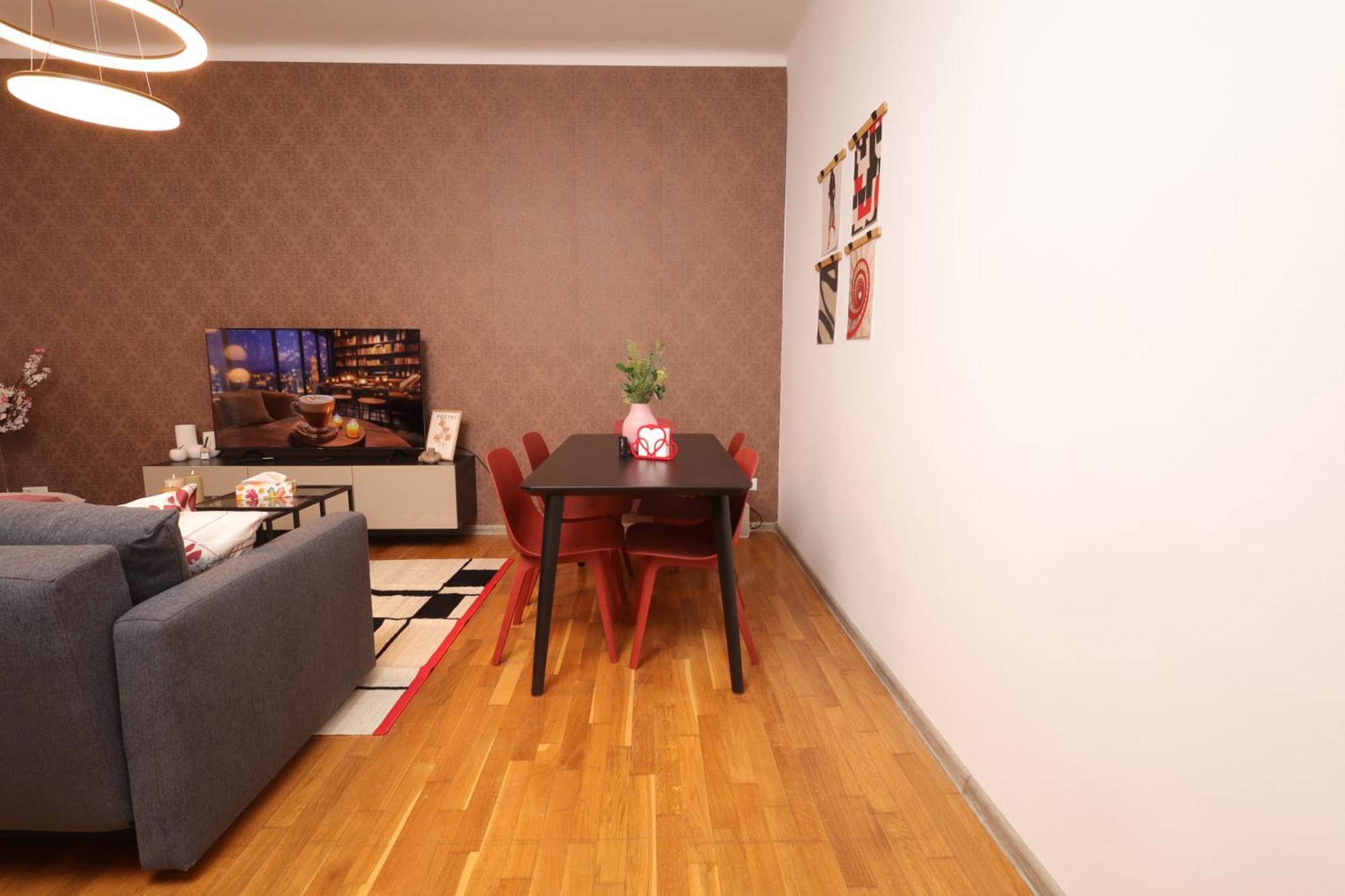 Ruby Holiday Home With Patio Βιέννη Εξωτερικό φωτογραφία